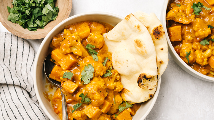 fetal sense of smell, spicy food in a bowl