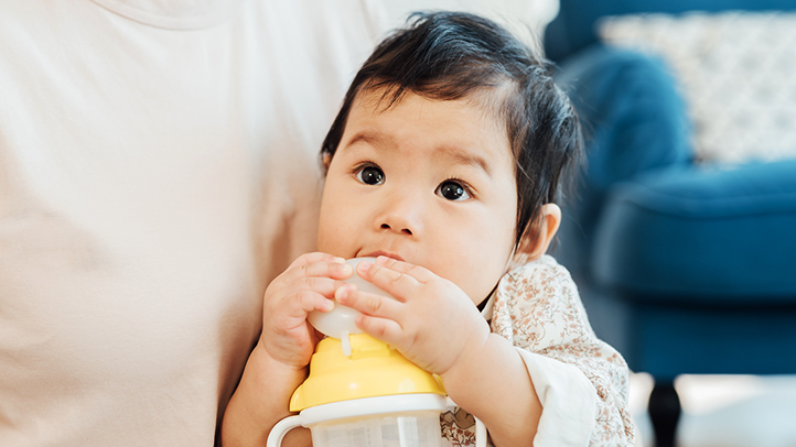 introducing a sippy cup